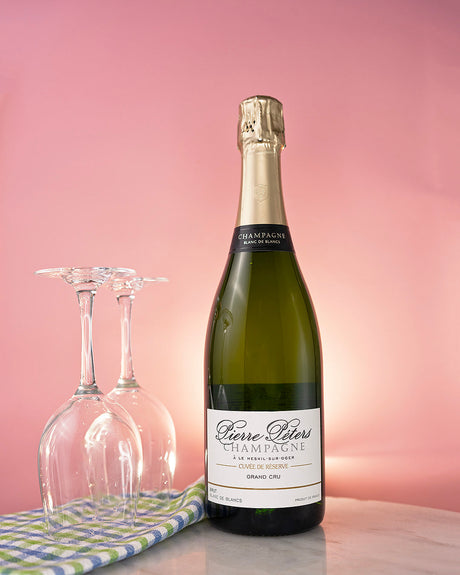 Stylized image of Pierre Peters bottle