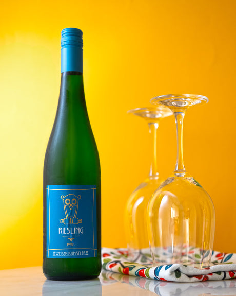 Punchy Perfection: Weistler-Künstler's 2022 Feinherb Riesling