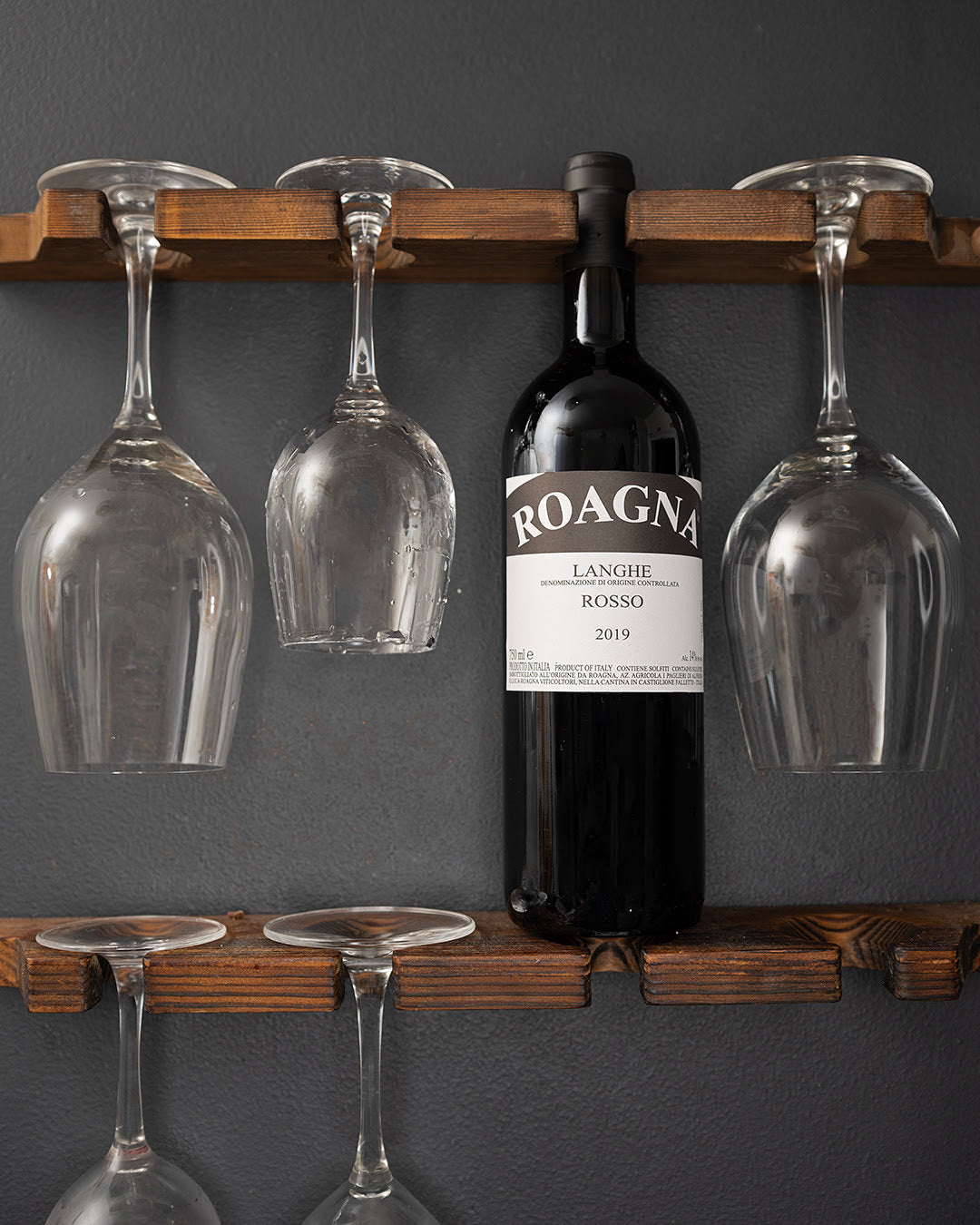Stylized image of Roagna Langhe Rosso