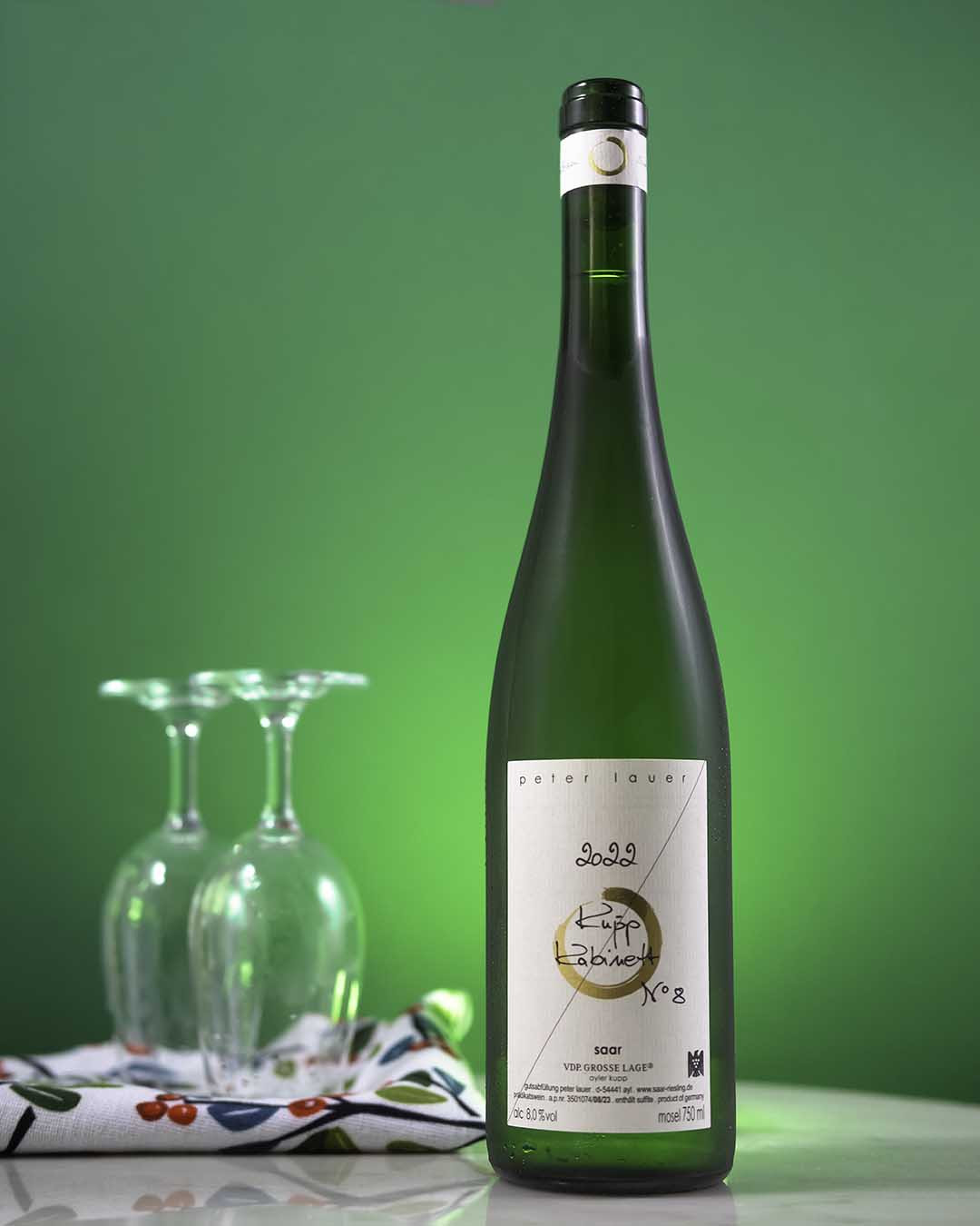 Stylized image of Peter Lauer riesling