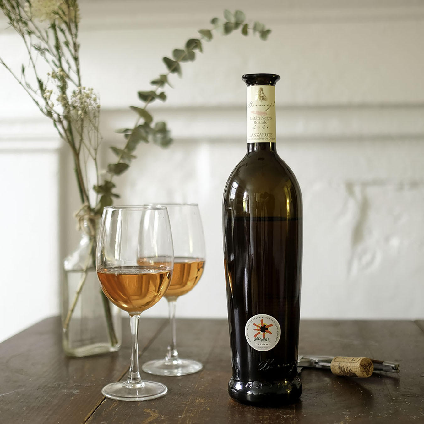 A Tropical Island Treat: Bodegas los Bermejos' Rosado