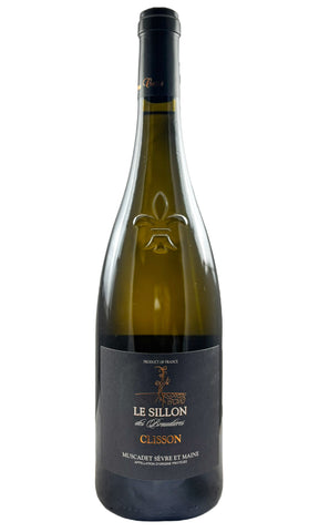 Bottle of Chereau Carre, Muscadet Clisson Le Sillon de Braudieres, 2018 - White Wine - Flatiron Wines & Spirits - New York