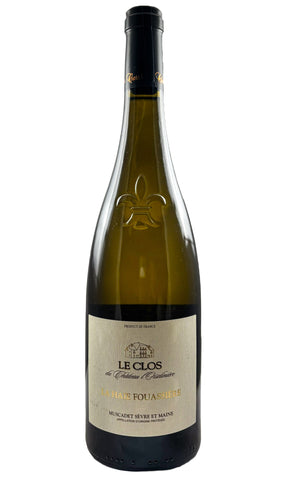 Bottle of Chereau Carre, Muscadet Le Clos du Chateau l'Oiseliniere "La Haie Fouassiere", 2015 - White Wine - Flatiron Wines & Spirits - New York