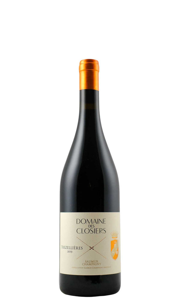 Bottle of Domaine des Closiers, Saumur-Champigny Trezellieres, 2019 - Red Wine - Flatiron Wines & Spirits - New York