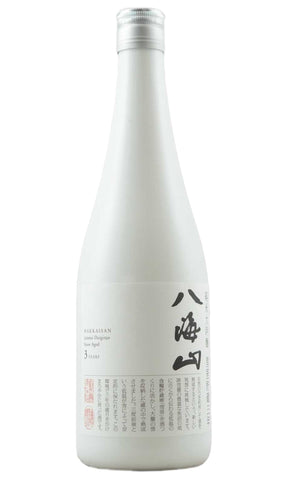 Bottle of Hakkaisan Brewery, 3 Year Snow Aged Junmai Daiginjo Sake, NV (720ml) - Sake - Flatiron Wines & Spirits - New York