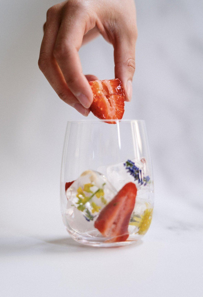 Bottle of [Night Inn] Summer Sipping - Flatiron Wines & Spirits - New York