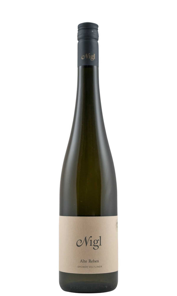 Bottle of Nigl, Gruner Veltliner Alte Reben Kremstal DAC, 2022 - White Wine - Flatiron Wines & Spirits - New York