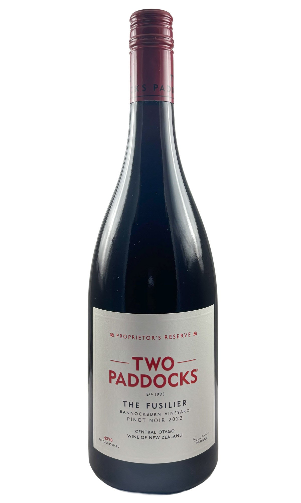 Bottle of Two Paddocks, Pinot Noir "The Fusilier", 2022 - Red Wine - Flatiron Wines & Spirits - New York